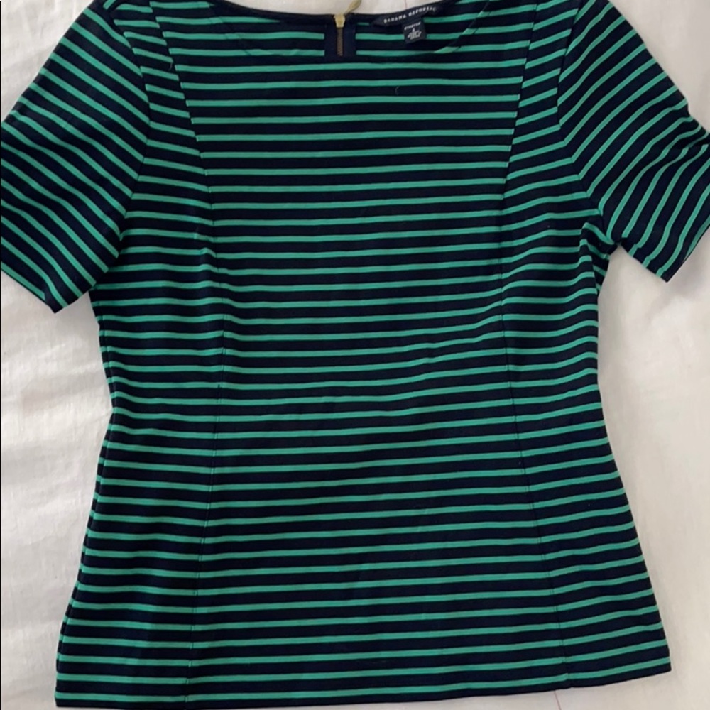 Women’s banana republic top
